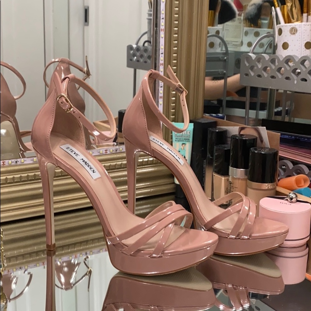 Steve Madden Sandals heels